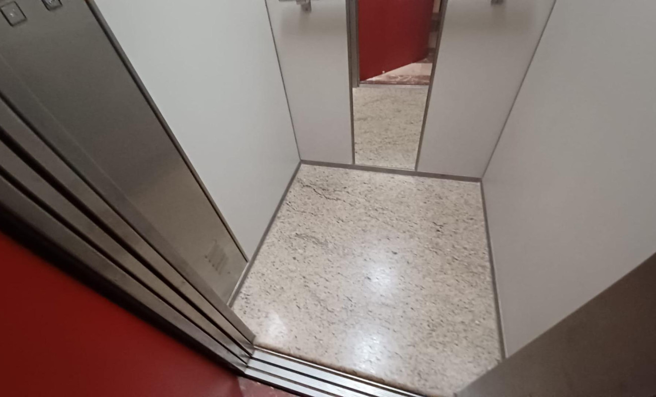 Reventa - Apartamento / piso - Barcelona - Sarrià - Sant Gervasi / Sarrià