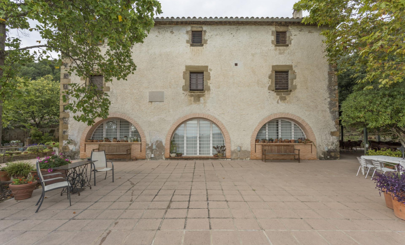 Resale - Farmhouses - Anglès