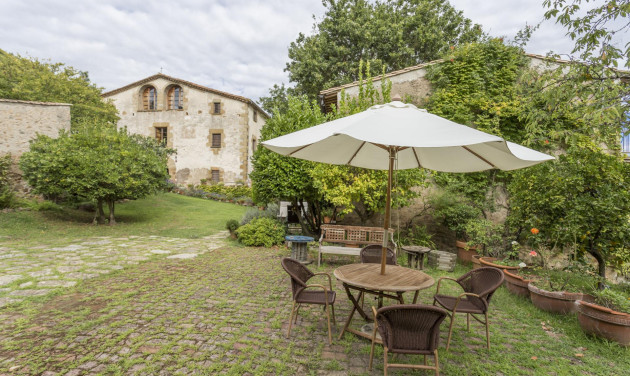 Resale - Farmhouses - Anglès
