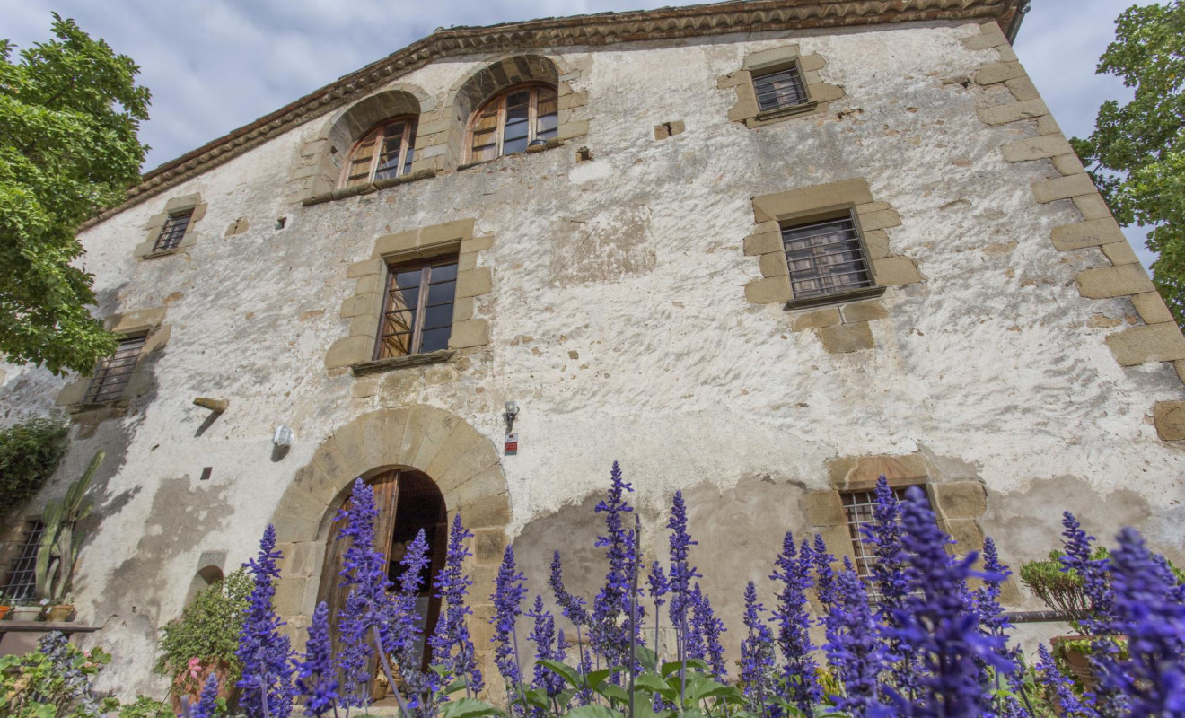 Resale - Farmhouses - Anglès