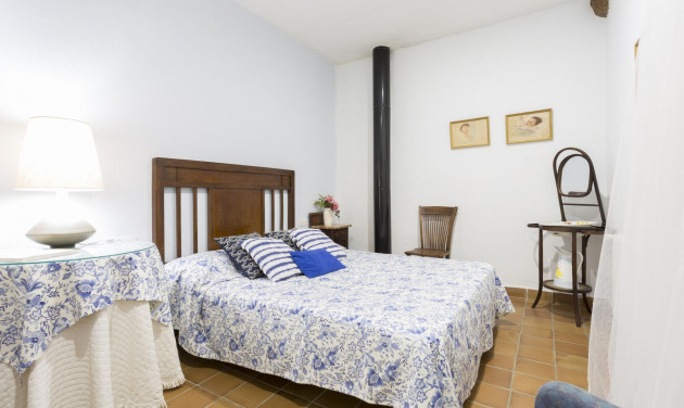 Resale - Farmhouses - Anglès