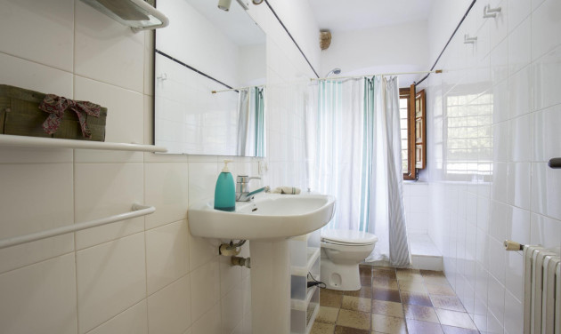 Resale - Farmhouses - Anglès