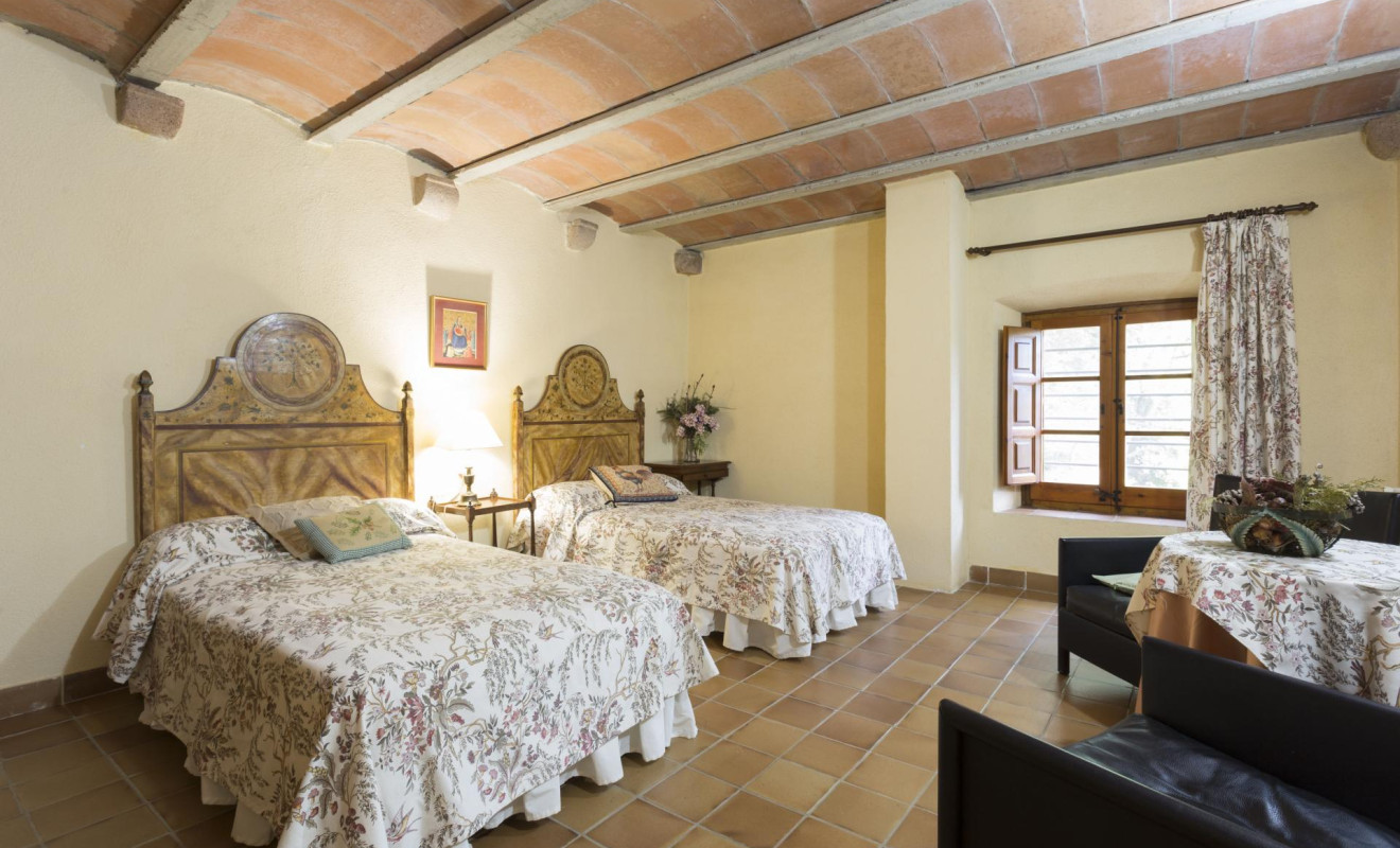 Resale - Farmhouses - Anglès