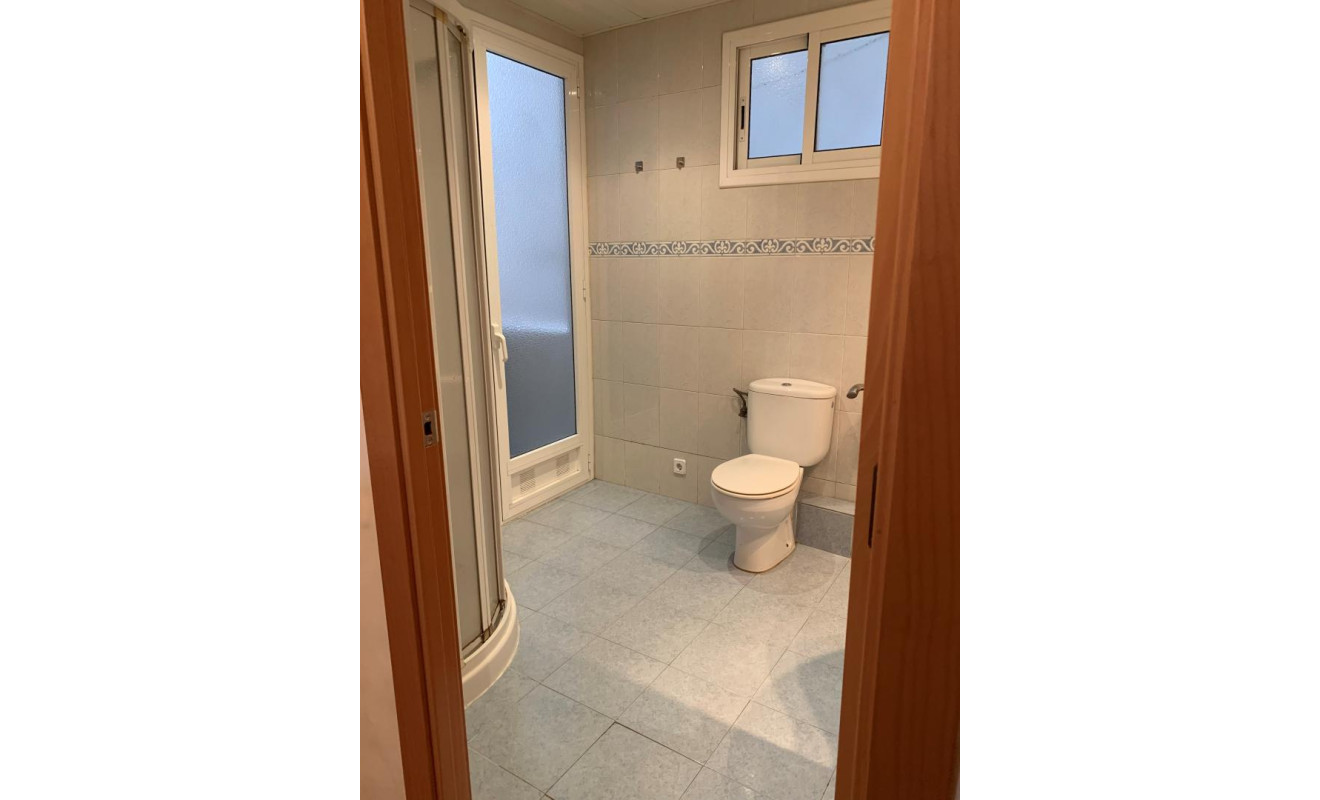 Reventa - Apartamento / piso - Barcelona - Gràcia