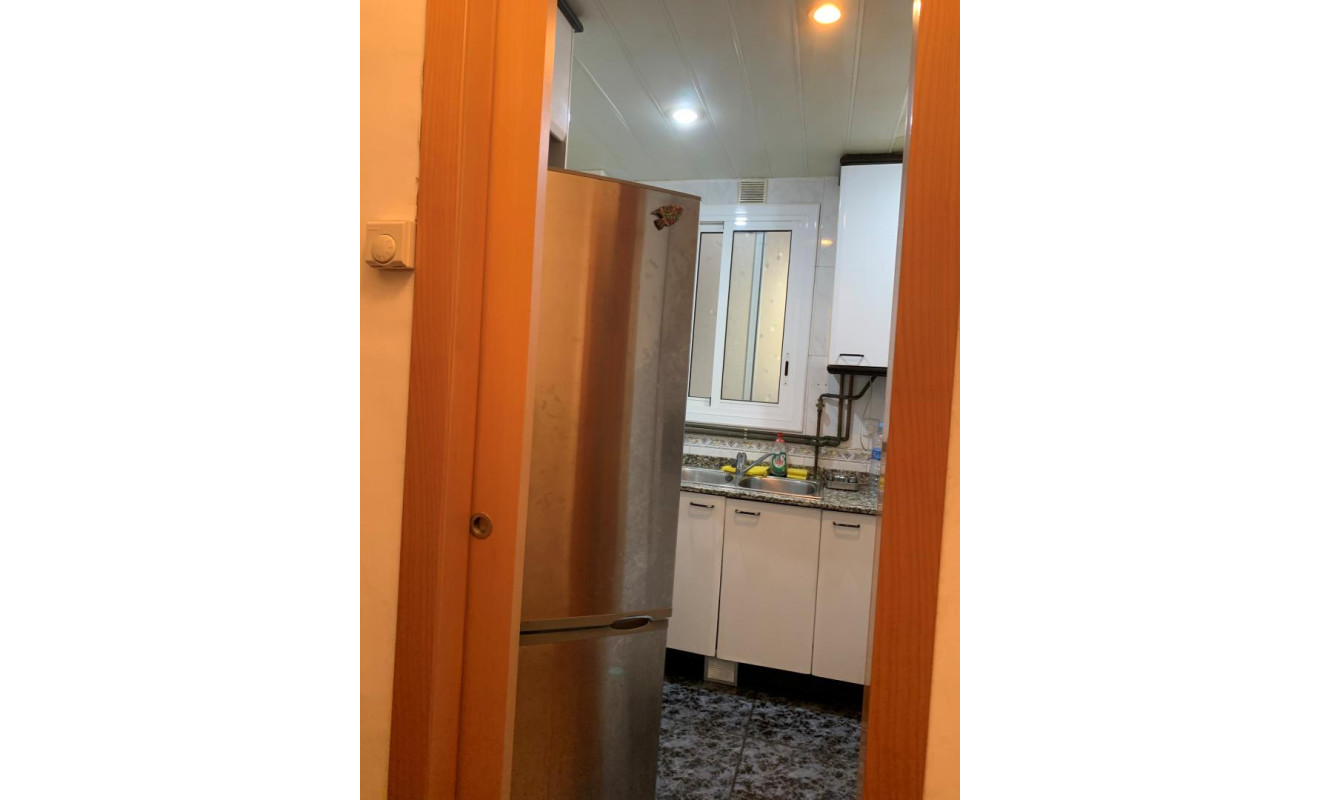 Reventa - Apartamento / piso - Barcelona - Gràcia