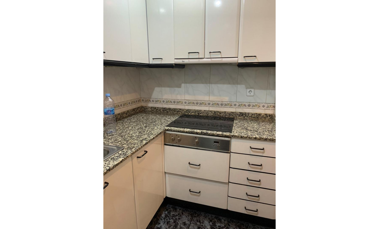 Reventa - Apartamento / piso - Barcelona - Gràcia