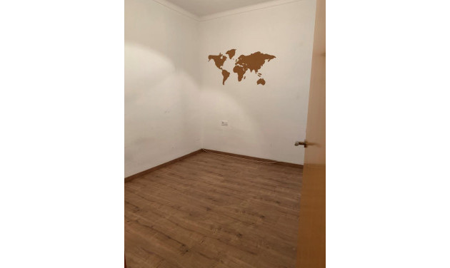 Reventa - Apartamento / piso - Barcelona - Gràcia