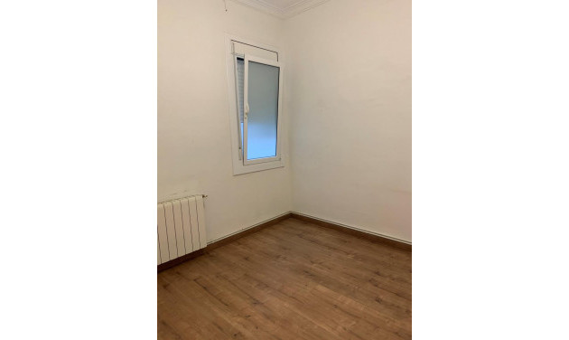 Reventa - Apartamento / piso - Barcelona - Gràcia