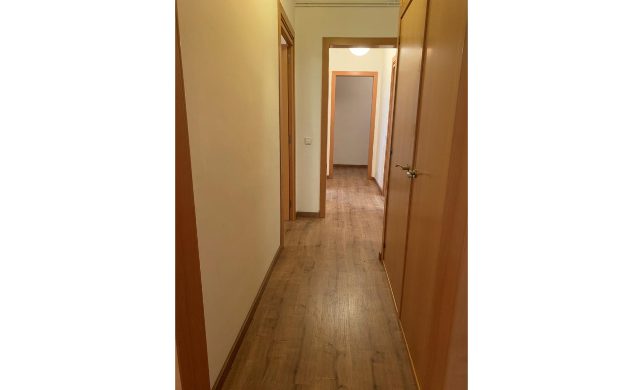 Reventa - Apartamento / piso - Barcelona - Gràcia