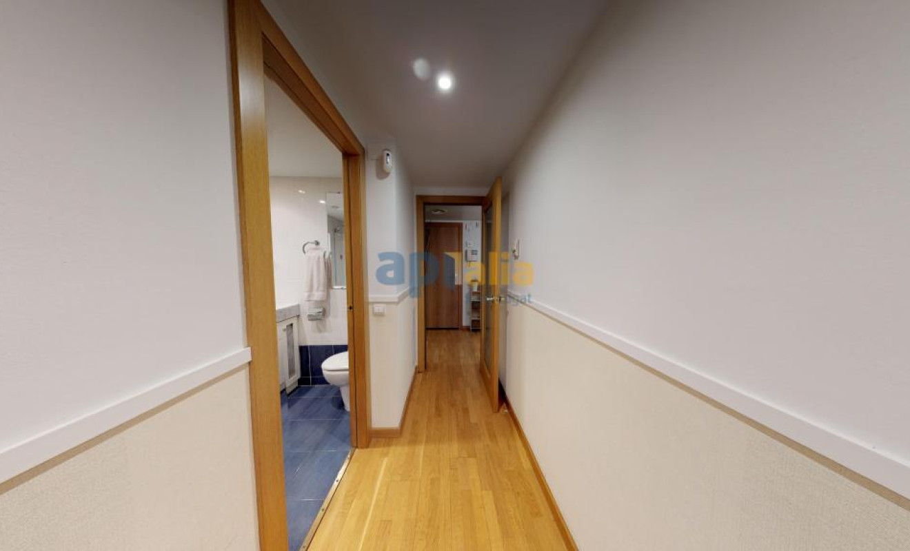 Reventa - Apartamento / piso - Sant Cugat del Vallès - Parc Central