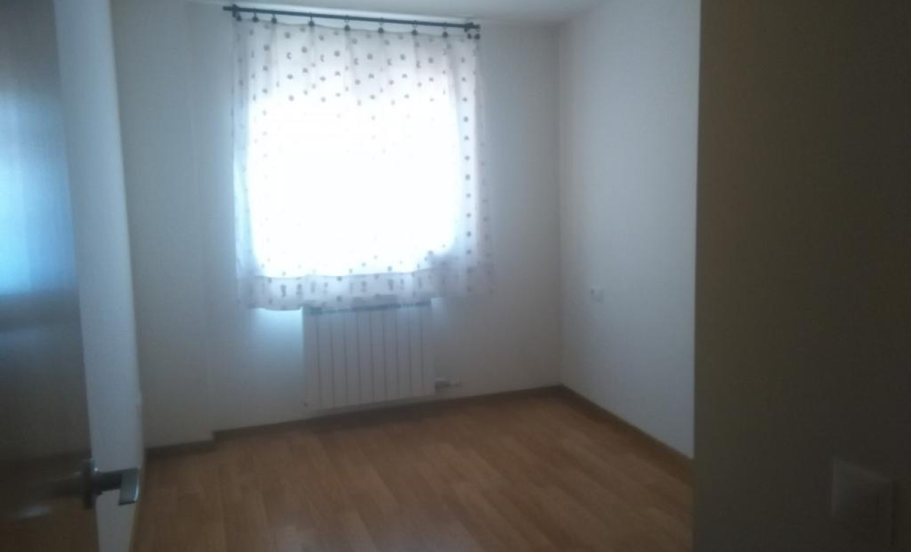 Reventa - Apartamento / piso - Molina, La