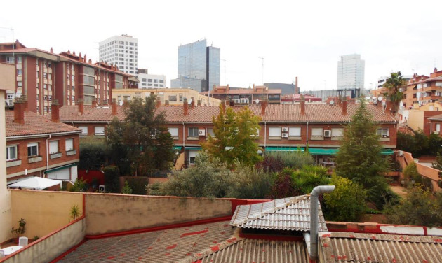 Reventa - Apartamento / piso - Sabadell - Creu Alta