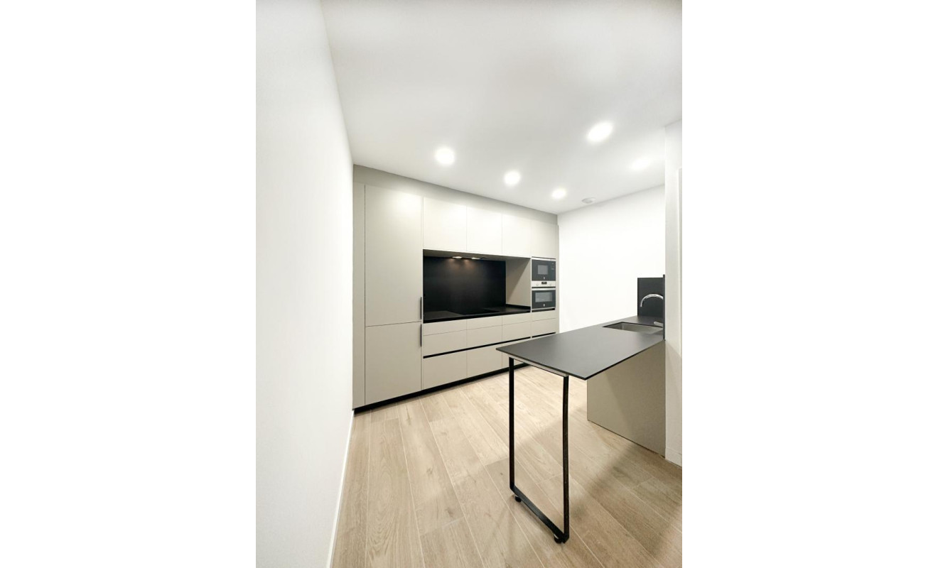 Obra nueva - Duplex - Badalona - Centro