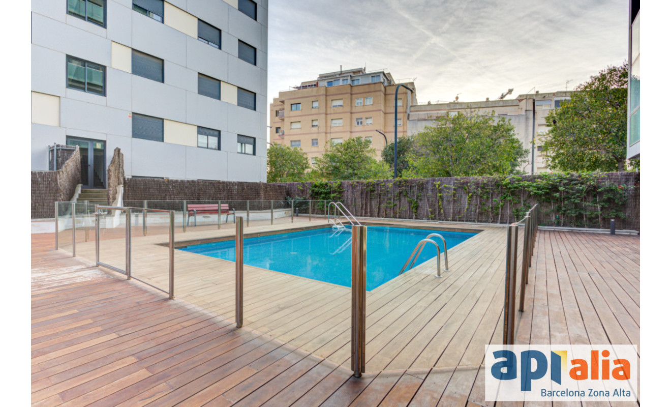 Reventa - Apartamento / piso - Esplugues de Llobregat - La Plana