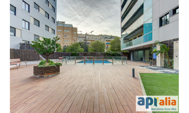 Reventa - Apartamento / piso - Esplugues de Llobregat - La Plana