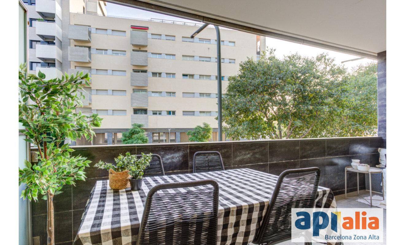 Reventa - Apartamento / piso - Esplugues de Llobregat - La Plana