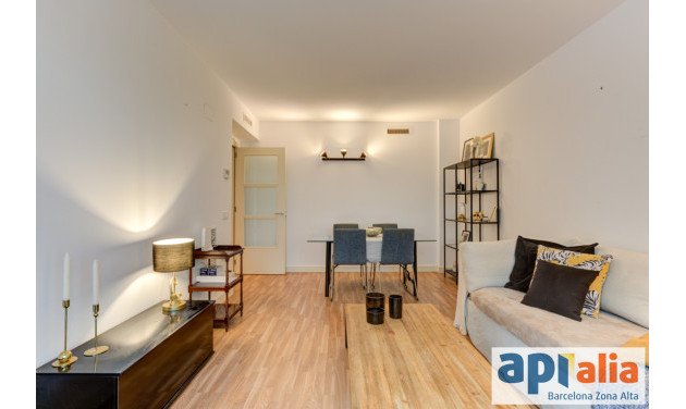 Reventa - Apartamento / piso - Esplugues de Llobregat - La Plana