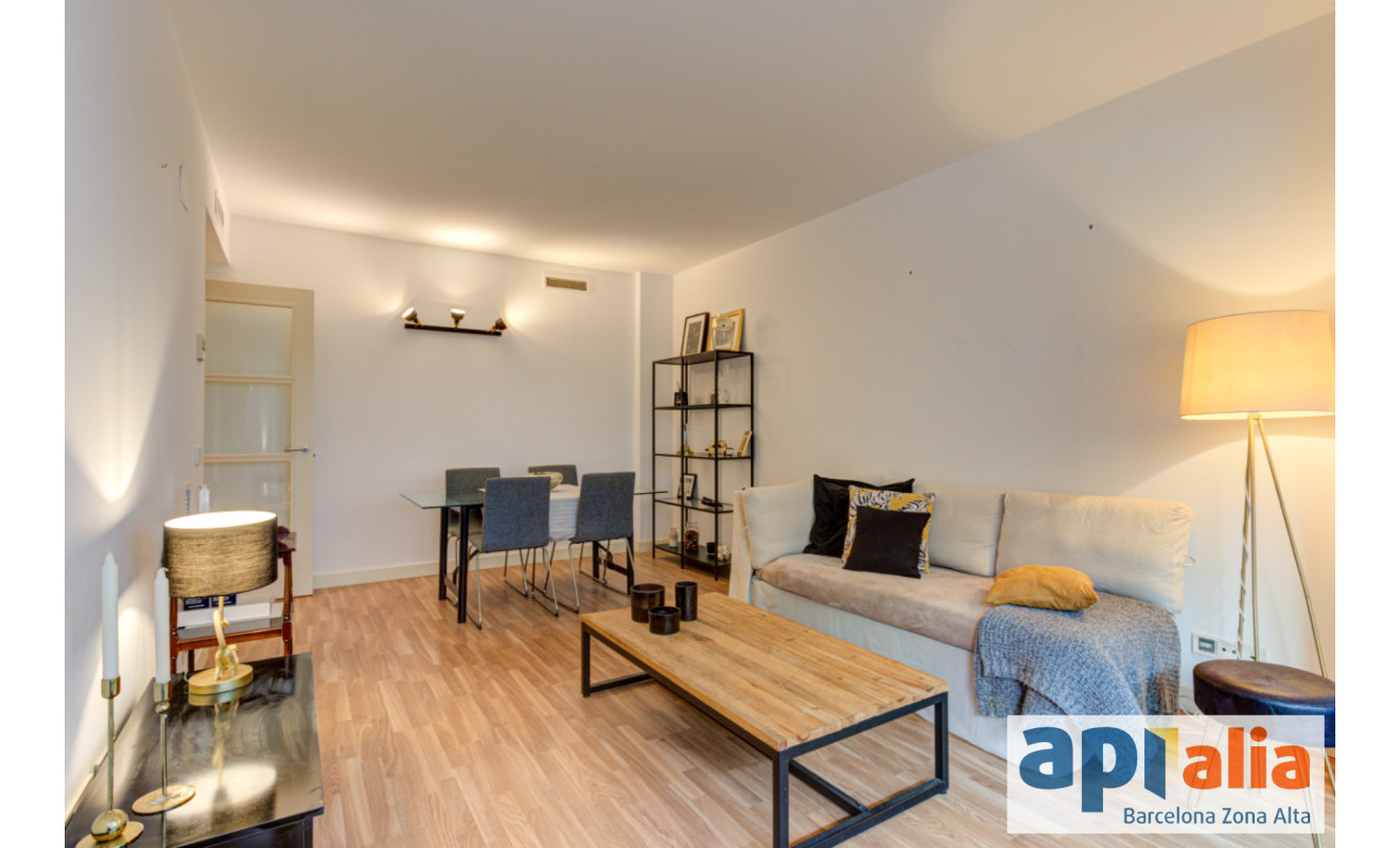 Reventa - Apartamento / piso - Esplugues de Llobregat - La Plana