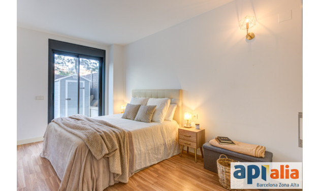 Reventa - Apartamento / piso - Esplugues de Llobregat - La Plana