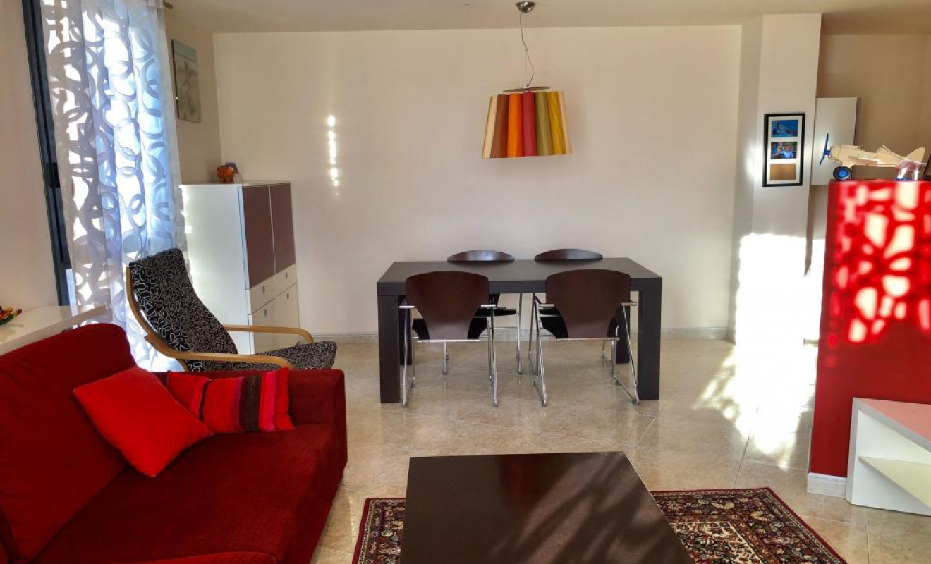 Reventa - Apartamento / piso - Cervera - Centre Poble