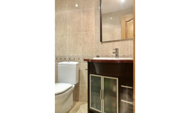 Reventa - Apartamento / piso - Cervera - Centre Poble