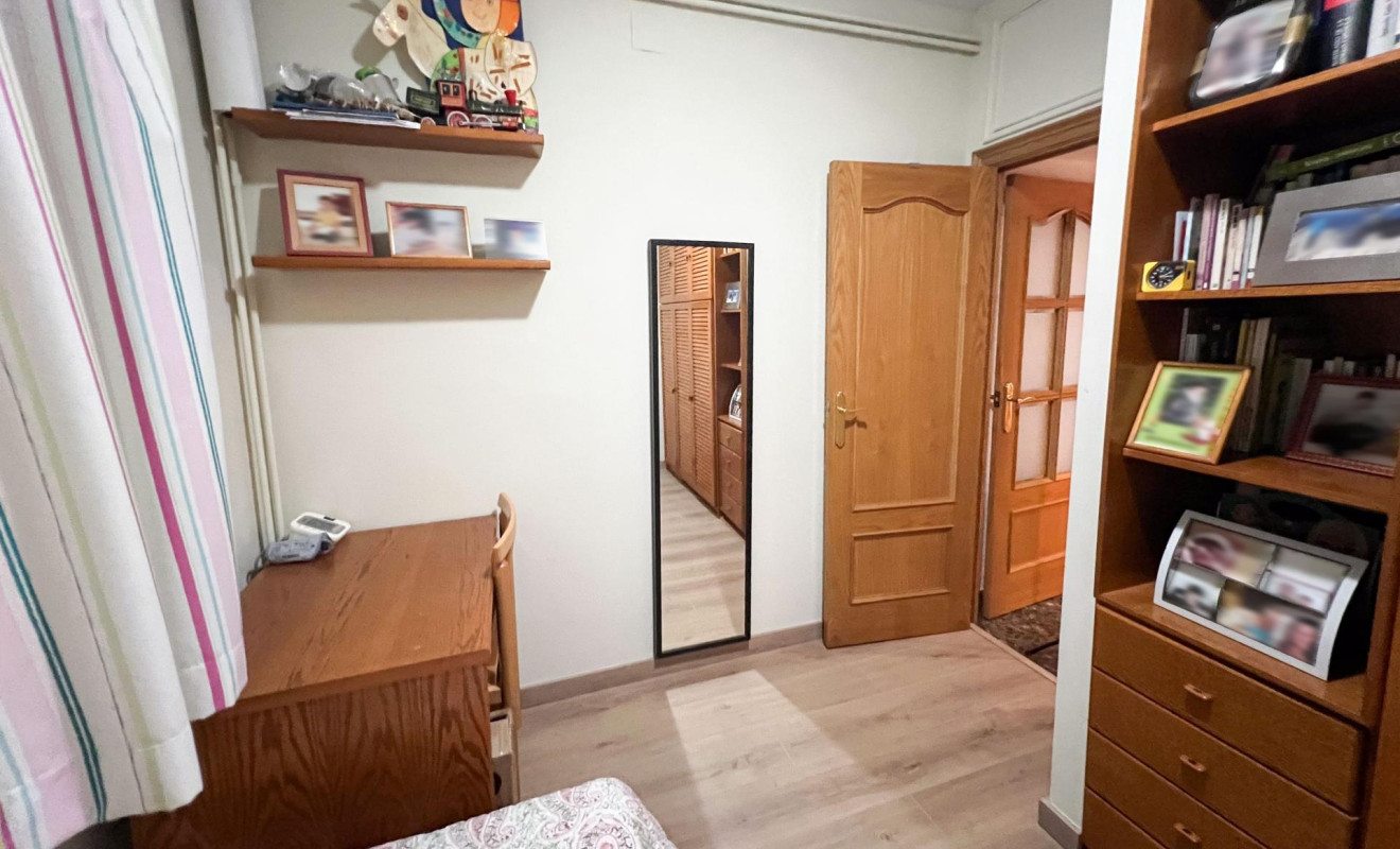 Reventa - Apartamento / piso - Barcelona - Eixample / Antiga Esquerra Eixample