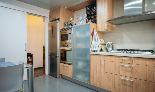 Reventa - Apartamento / piso - Barcelona - Les Corts / La Maternitat