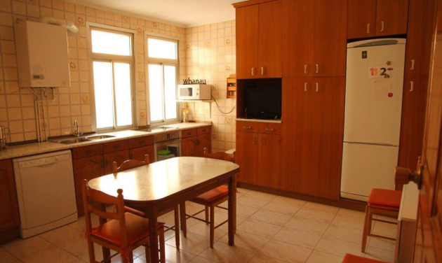 Reventa - Apartamento / piso - Burgos - Norte. 1. Gral. Yagüe / Calzadas / RRCC / Regino