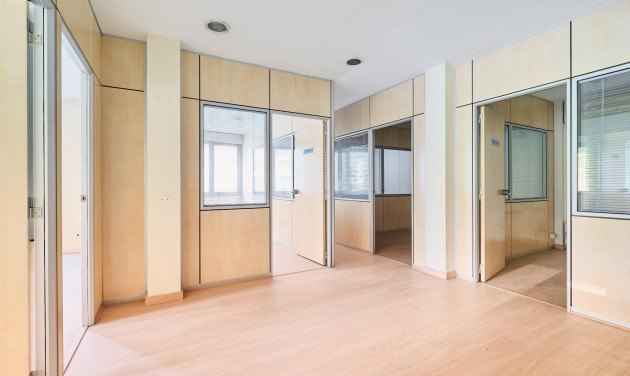 Resale - Oficina - Barcelona - Gràcia / Vila de Gràcia