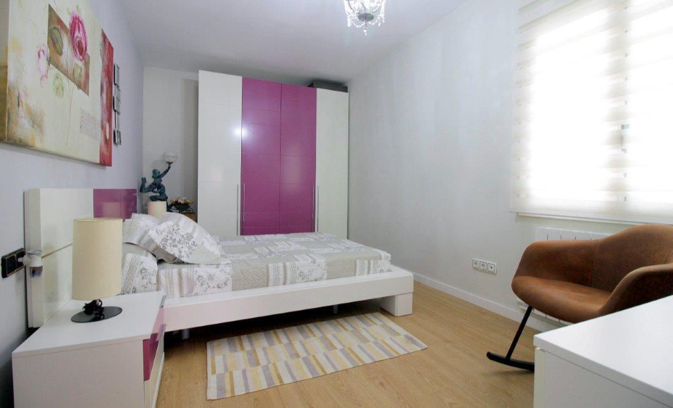 Reventa - Triplex - Castelldefels - Centro