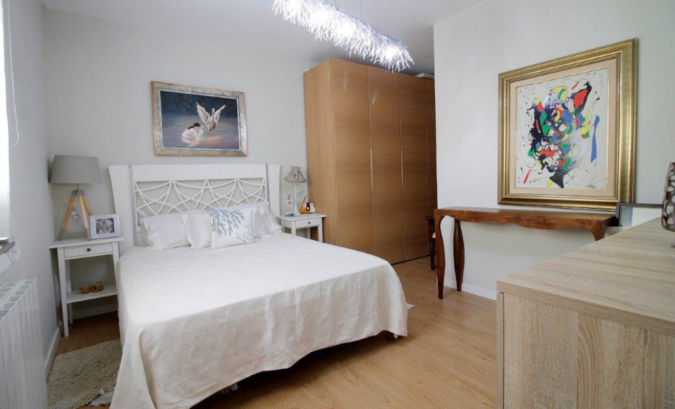 Reventa - Triplex - Castelldefels - Centro