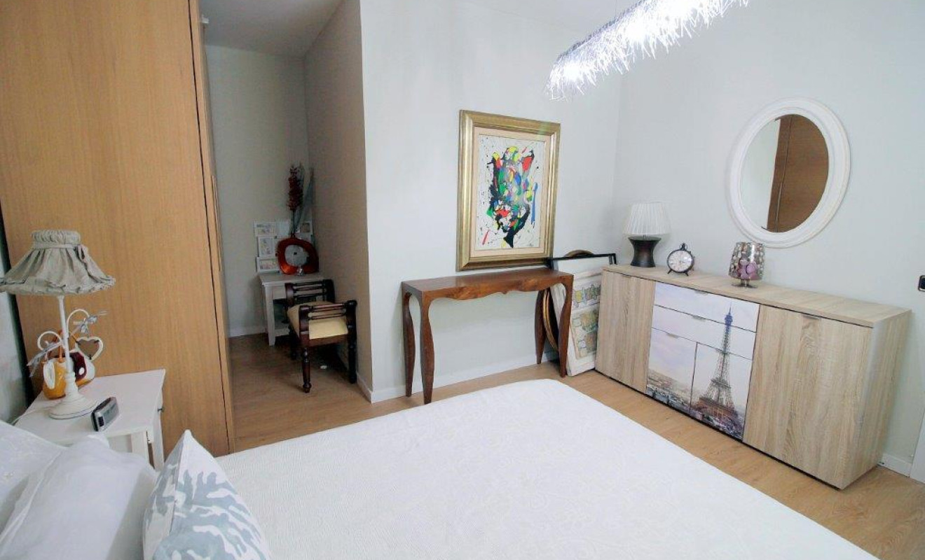 Reventa - Triplex - Castelldefels - Centro