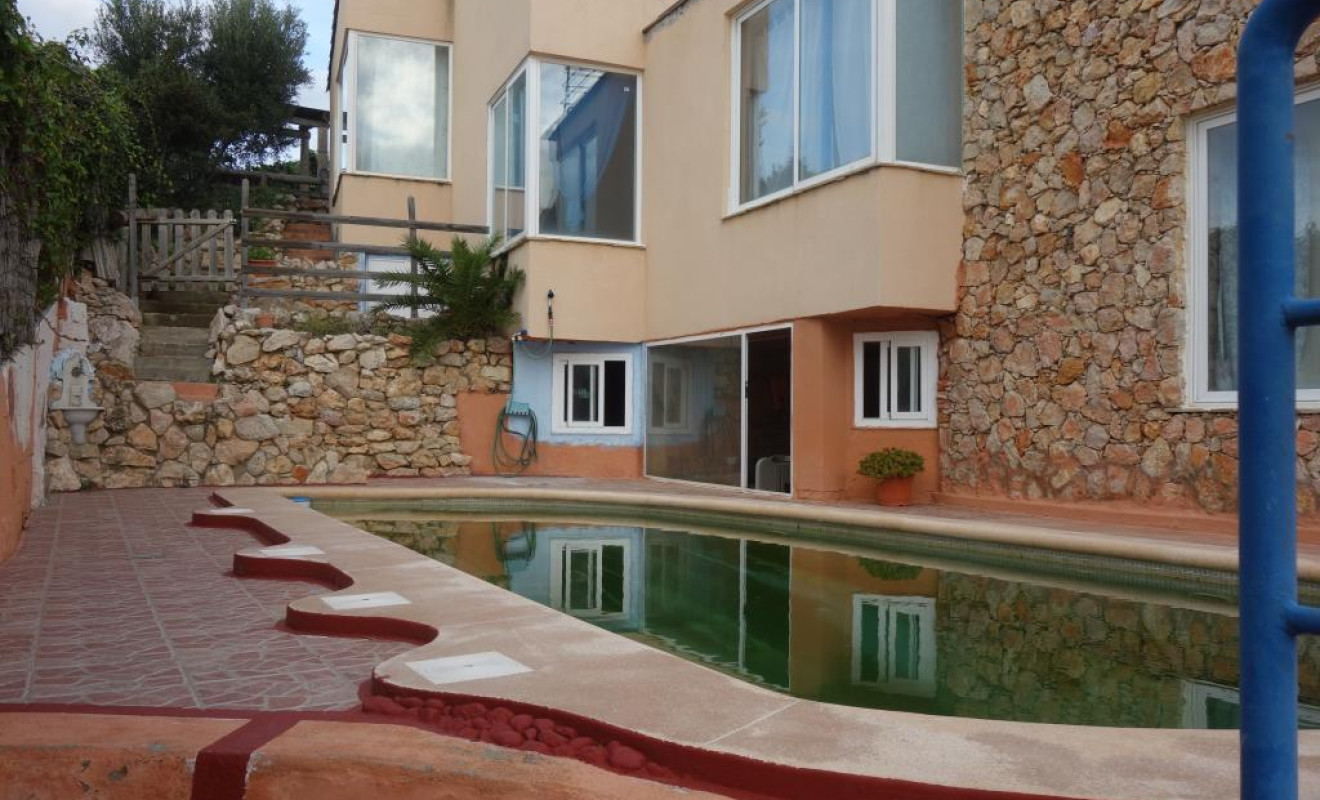 Resale - Villa - Sitges - Quintmar - La Levantina