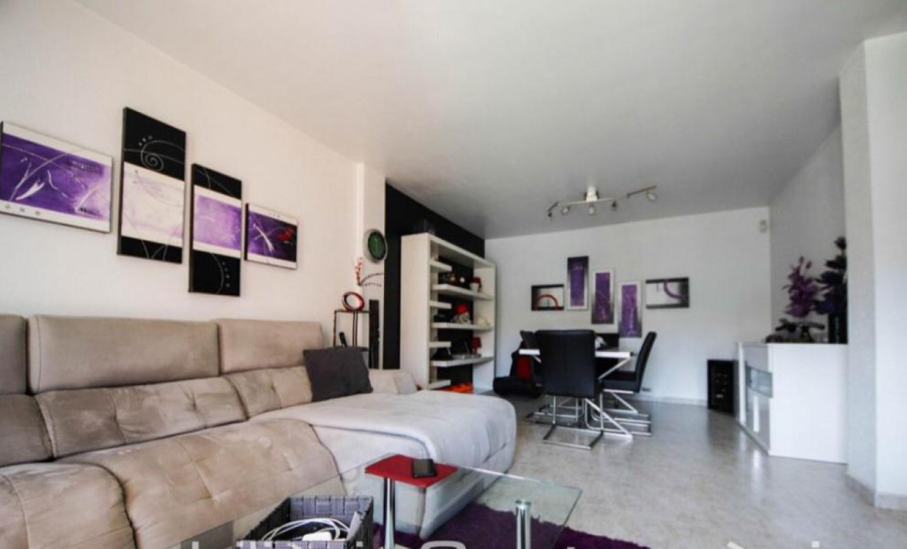 Reventa - Apartamento / piso - Tordera