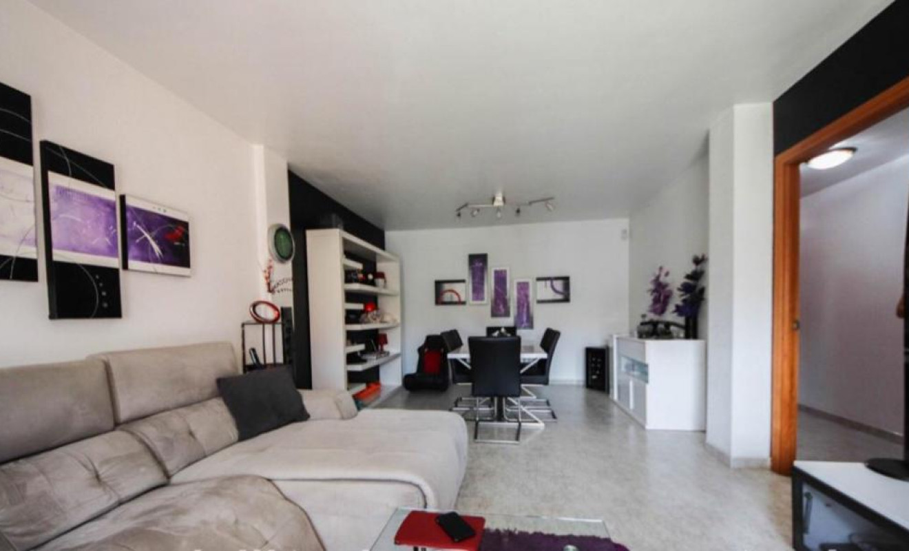 Reventa - Apartamento / piso - Tordera