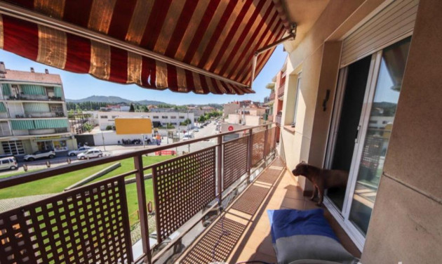 Reventa - Apartamento / piso - Tordera