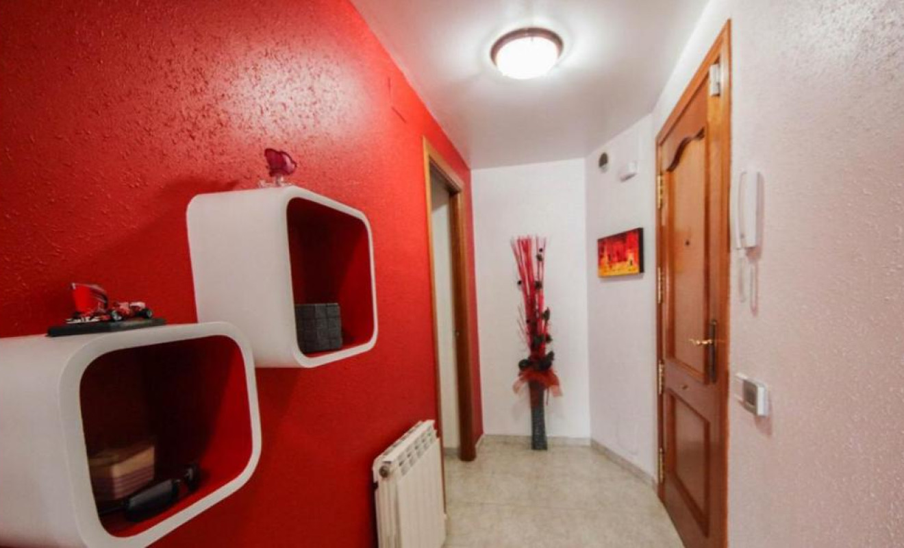 Reventa - Apartamento / piso - Tordera