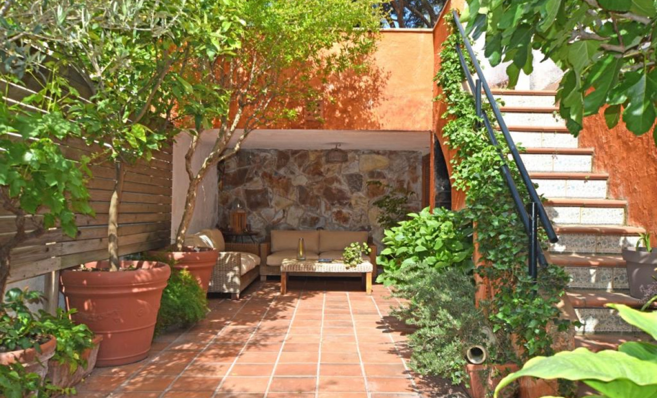 Reventa - Unifamiliar adosada - Arenys de Munt