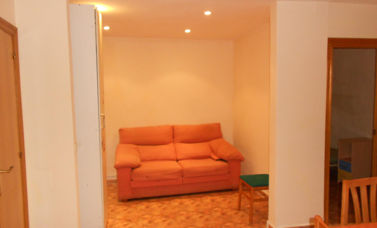 Resale - Apartment / flat - Hospitalet de Llobregat, l - Florida