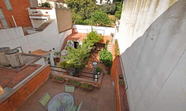 Reventa - Unifamiliar adosada - Arenys de Munt