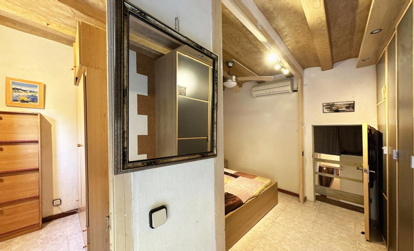Resale - Duplex - Barcelona - Ciutat Vella / Santa Caterina
