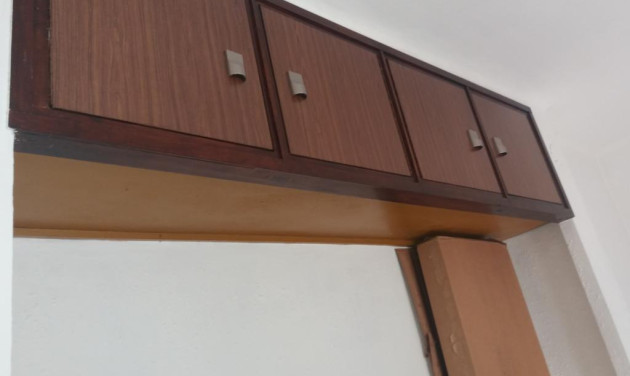 Resale - Apartment / flat - Vilallonga del Camp