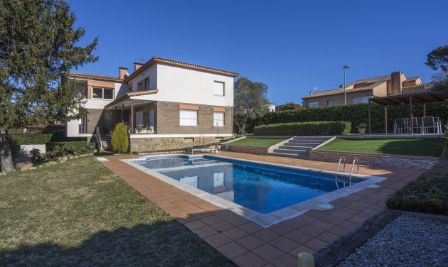 Resale - Unifamiliar adosada - Girona - Palau