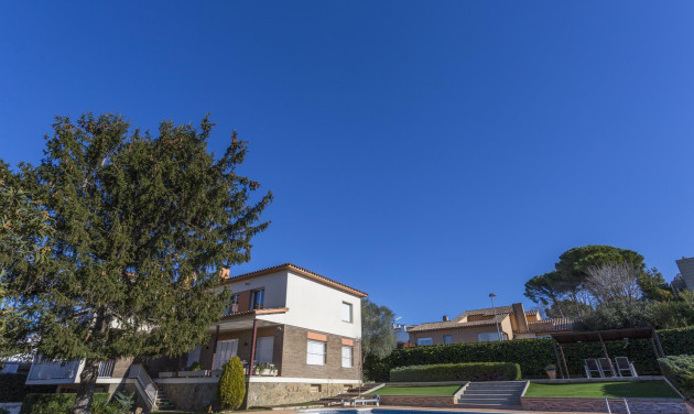 Resale - Unifamiliar adosada - Girona - Palau