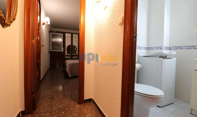 Reventa - Apartamento / piso - Cerdanyola del Vallès - Avda. Catalunya