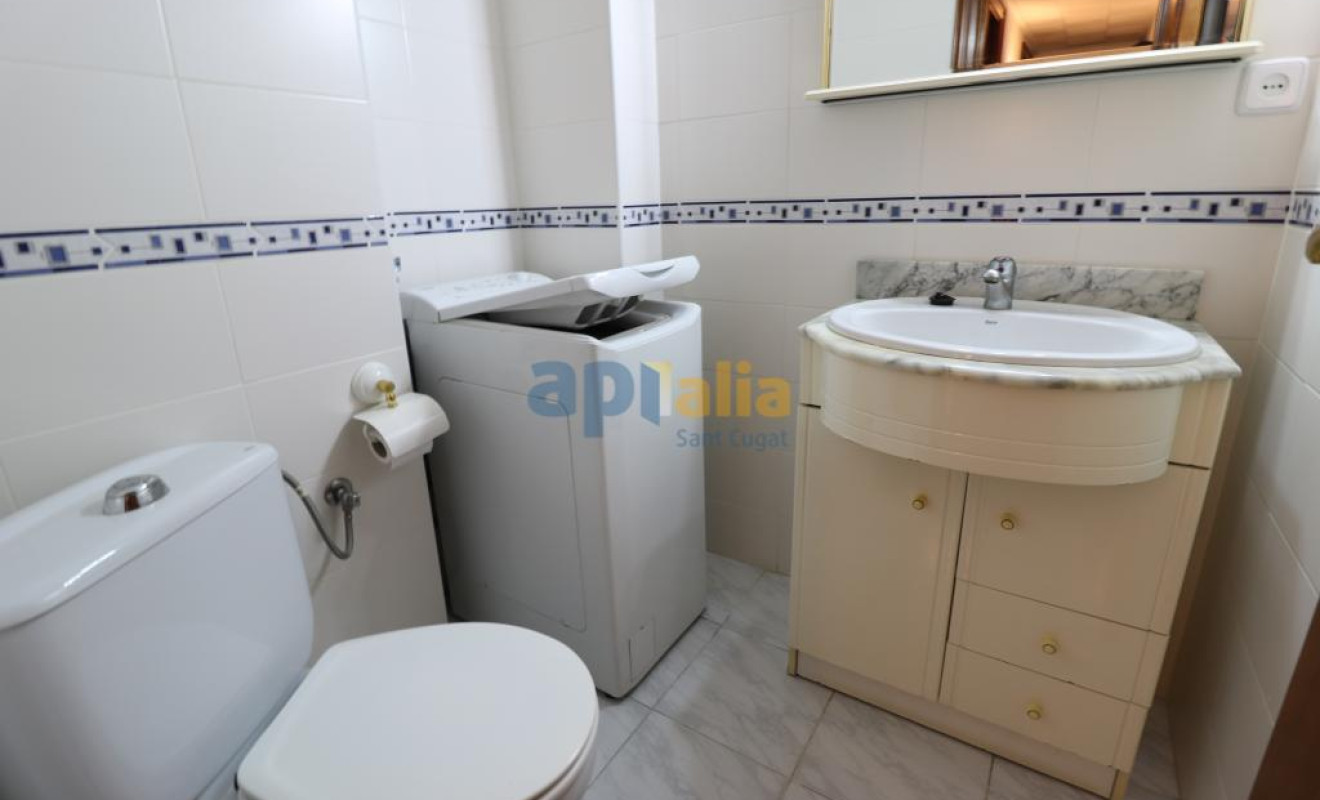 Reventa - Apartamento / piso - Cerdanyola del Vallès - Avda. Catalunya