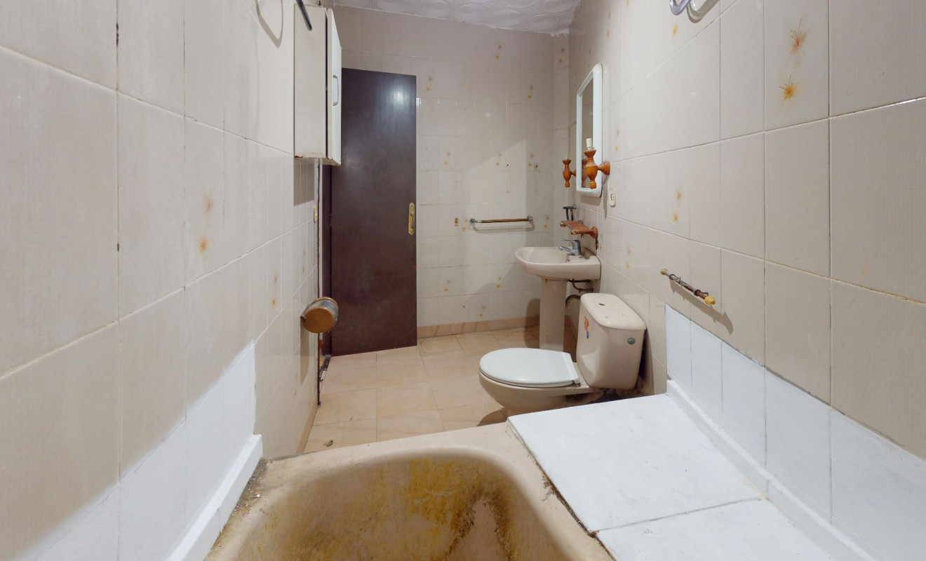 Resale - Apartment / flat - Castelldefels - Centro