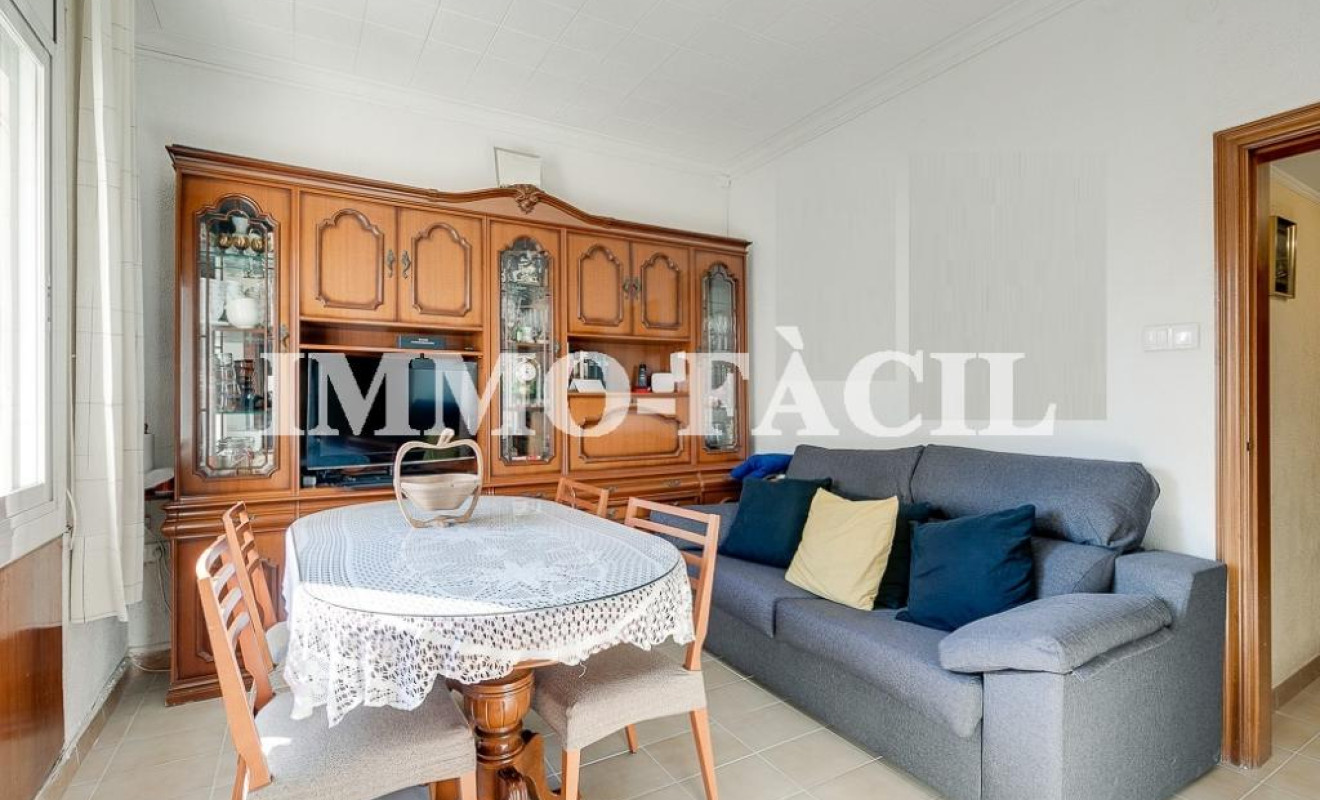 Reventa - Apartamento / piso - Barcelona - Eixample / Sagrada Família