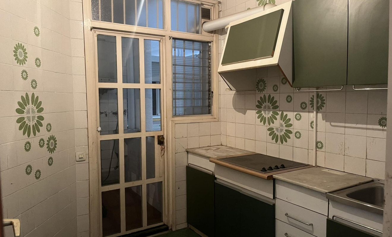 Resale - Apartment / flat - Barcelona - Gràcia / El Camp d'en Grassot