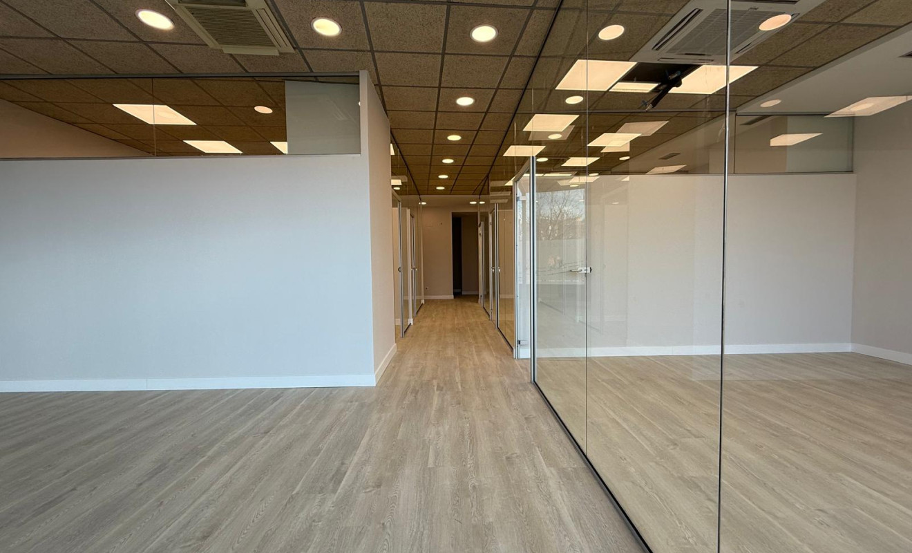 Reventa - Local comercial - Lleida - Zona Alta - Universitat